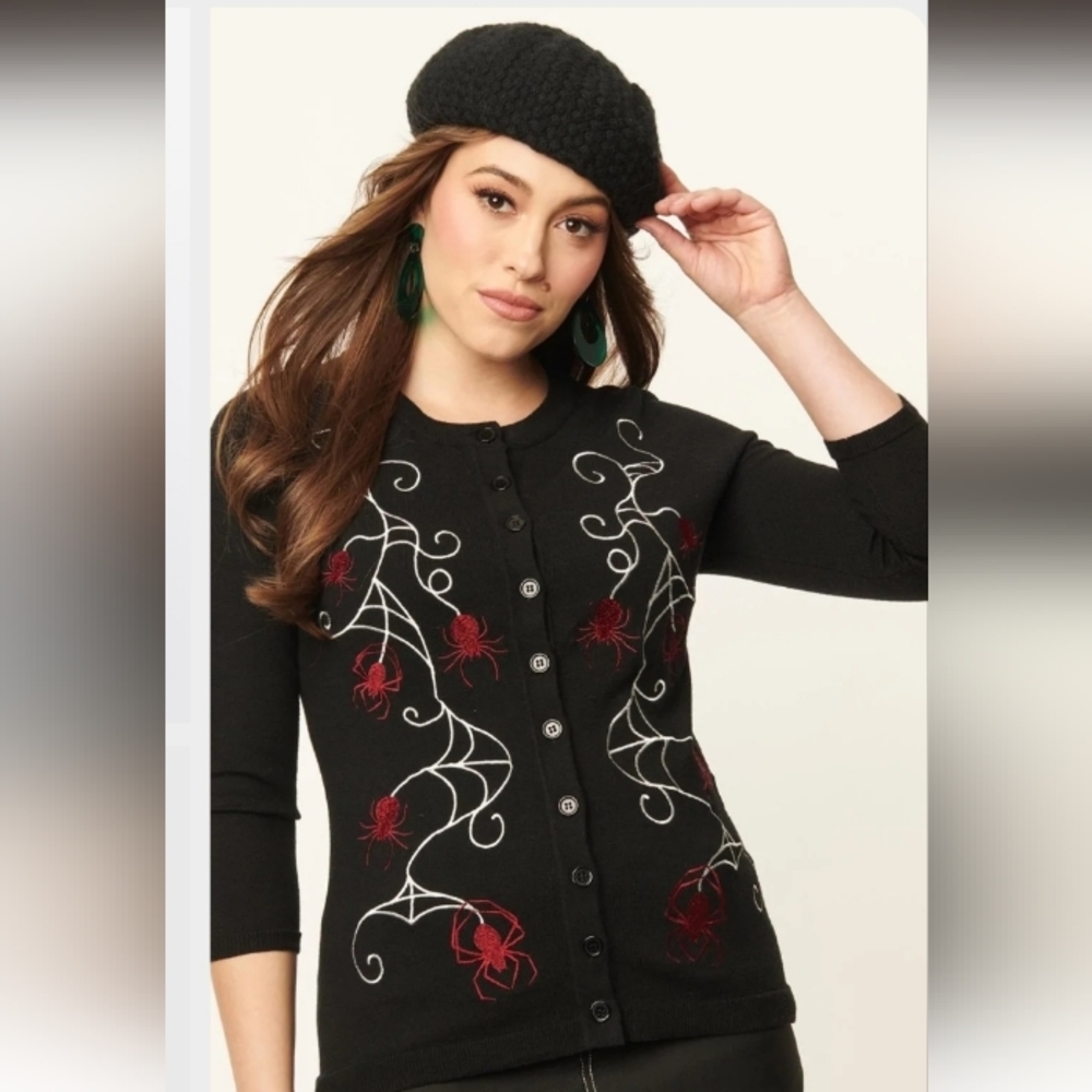 Unique Vintage Spider Embroidered Bookworm 1950s Retro Cardigan